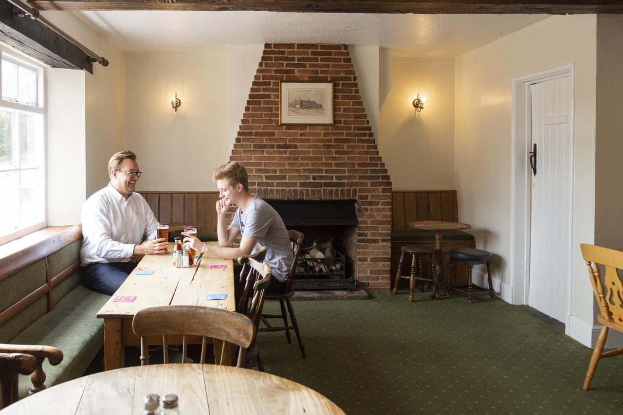 Five Bells Inn, Wrentham 외부 사진
